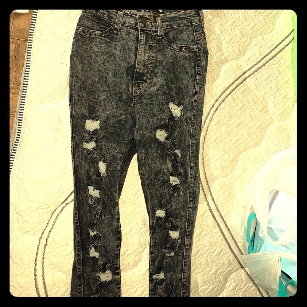 High waisted ripped skinny jeans
